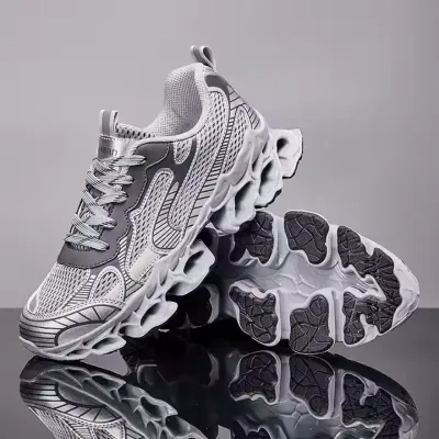  RUNNING CHUNKY SNEAKERS